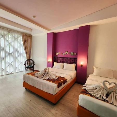 Langit Langi Hotel @ Port Dickson Ngoại thất bức ảnh