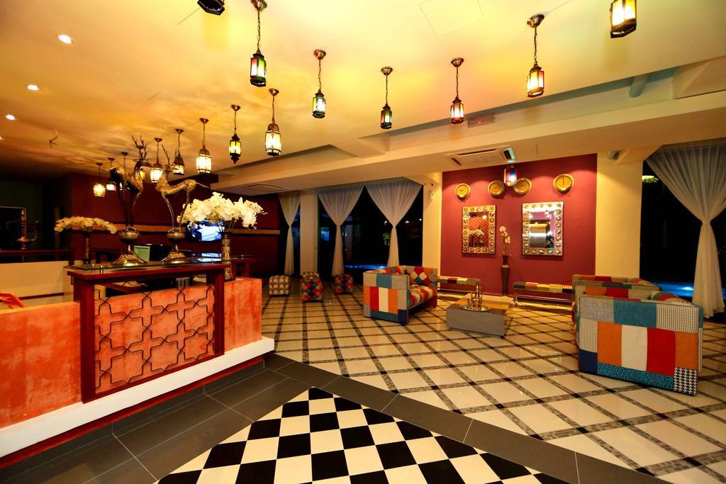 Langit Langi Hotel @ Port Dickson Ngoại thất bức ảnh